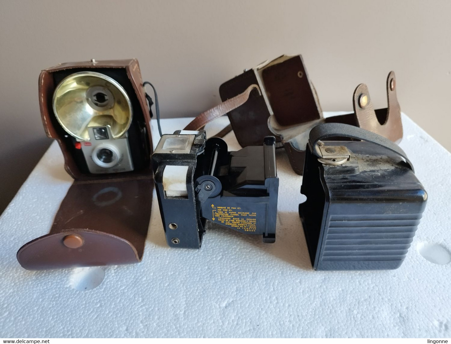 KODAK Appareil photo camera Brownie Flash +  Appareil photo Brownie Starflash Camera les 2 dans sa Housse Cuir d’origine