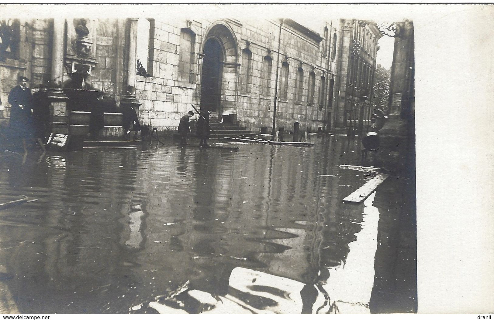 25 - DOUBS - BESANCON - Les Inondations 1910 - Carte Photo - Fontaine Pasteur - Besancon