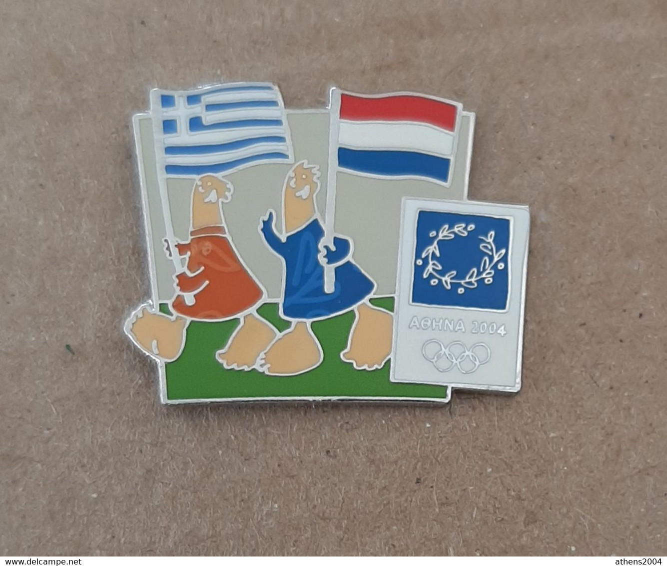 Athens 2004 Olympic Games - Mascots With E.U. Flags, Greece - Netherlands Flags Pin - Jeux Olympiques