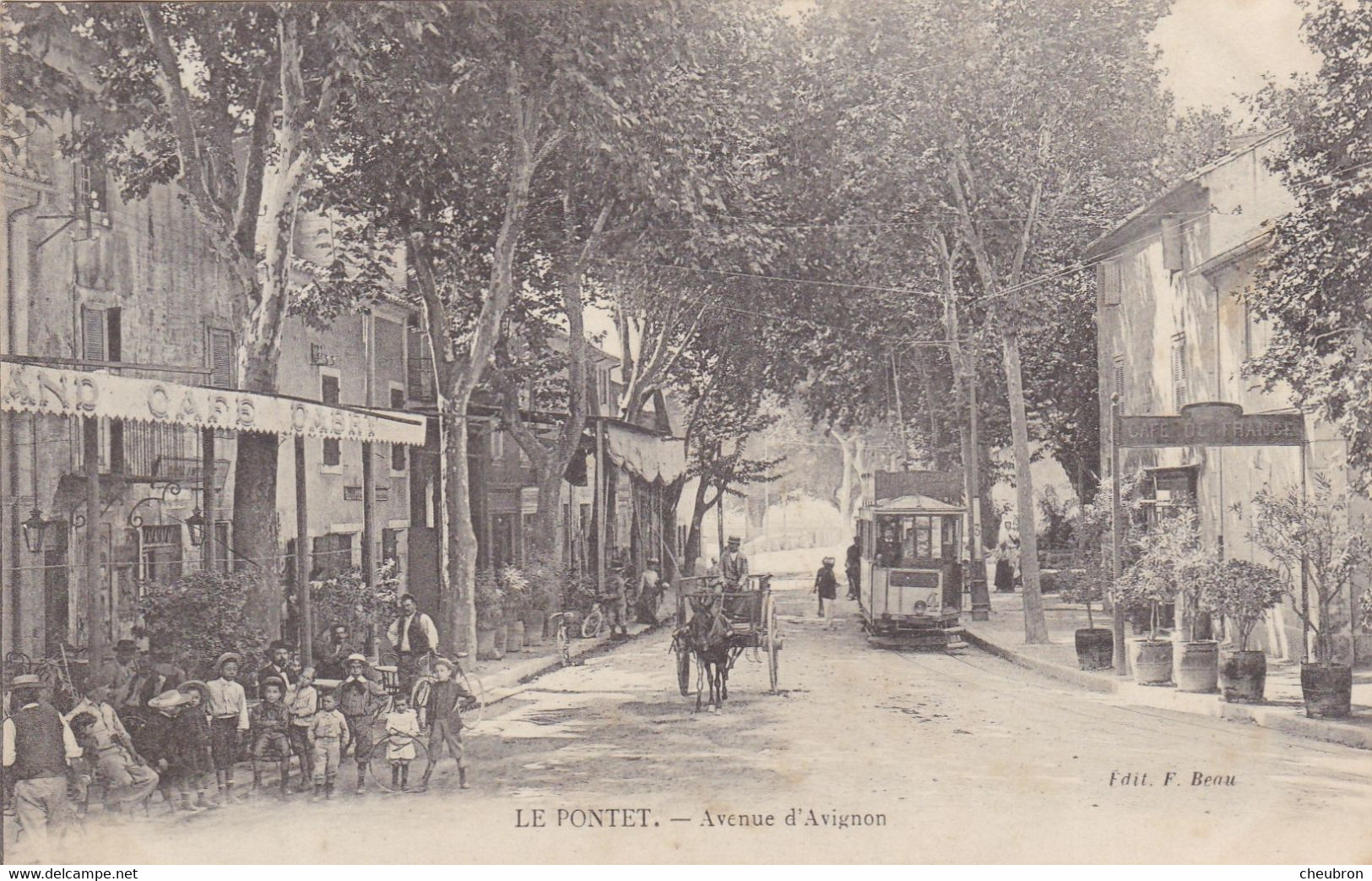 84. LE PONTET.  CPA. AVENUE D'AVIGNON. ANIMATION. ATTELAGE. TRAMWAY. CAFE DABRY. ANNEE 1906 + TEXTE - Le Pontet