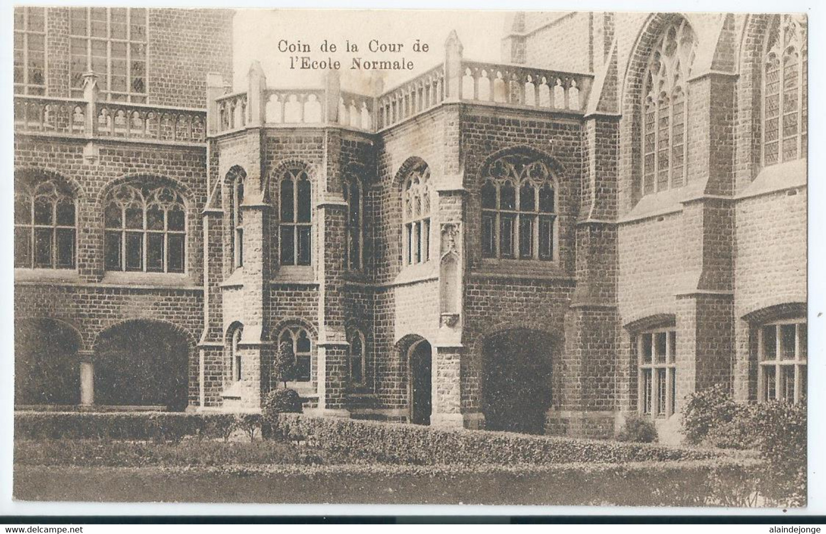 Wavre-Notre-Dame - Onze-Lieve-Vrouw-Waver - Institut Des Ursulines - Coin De La Cour De L'Ecole Normale - Sint-Katelijne-Waver