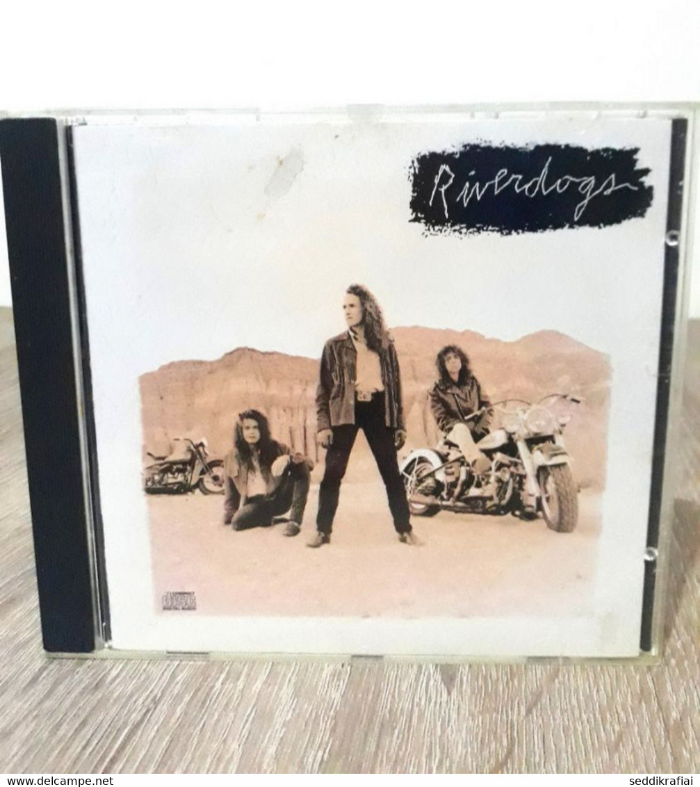 Riverdogs Self-Titled CD Original 1990 Epic Pressing Vivian Campbell Def Leppard - Hard Rock En Metal