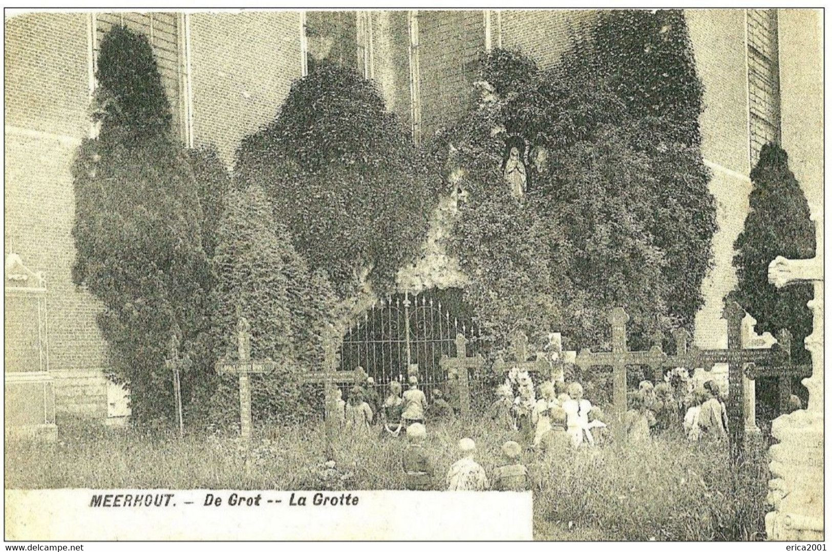 Meerhout. Réunion D'enfants Devant La Grotte à Meerhout. - Meerhout