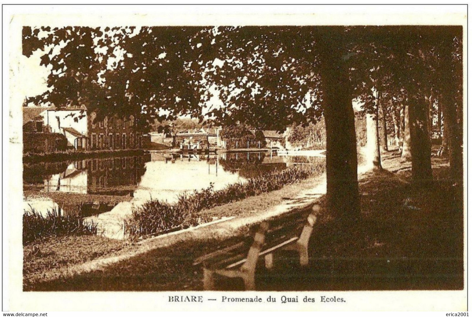 Briare. Promenade Du Quai Des écoles. - Briare