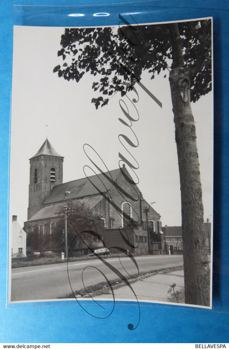 Lapscheure  Kerk  Foto Privaat Opname Photo Prive,opname 09-05-1975 - Autres & Non Classés