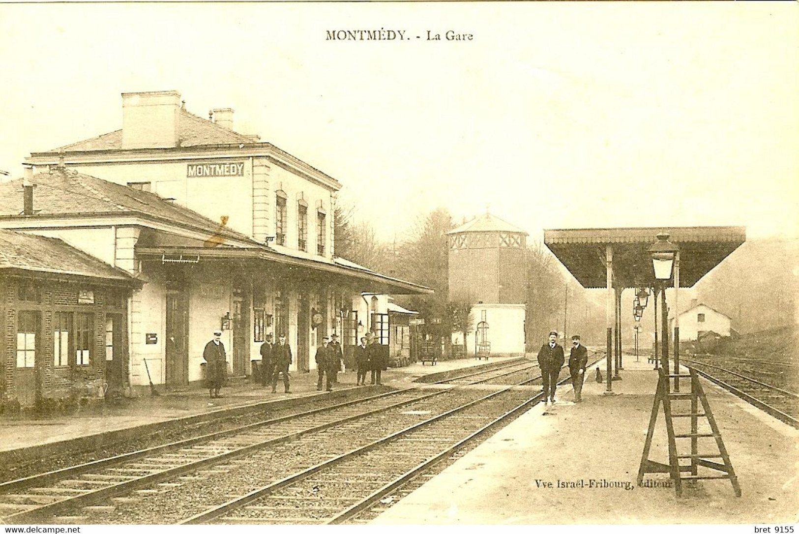 55 MONTMEDY INTERIEUR DE LA GARE ANIMEE - Montmedy