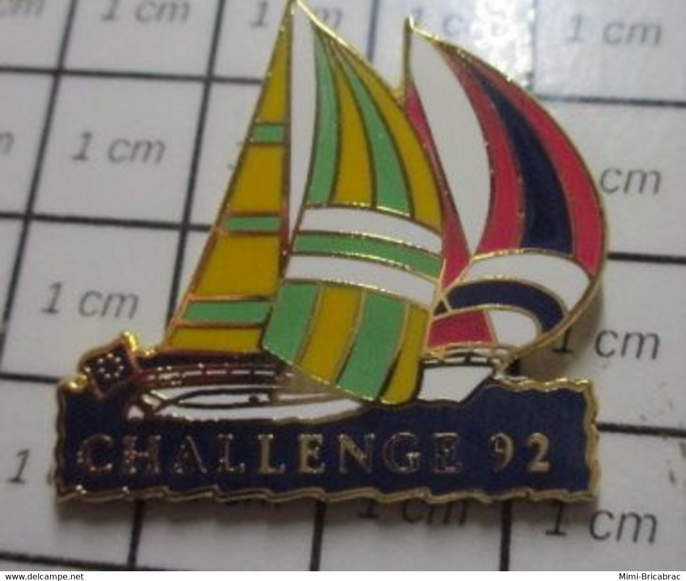 3222 Pin's Pins / Beau Et Rare / THEME : SPORTS / VOILE VOILIER REGATE CHALLENGE 92 Par CHALLENGE OLERON - Segeln