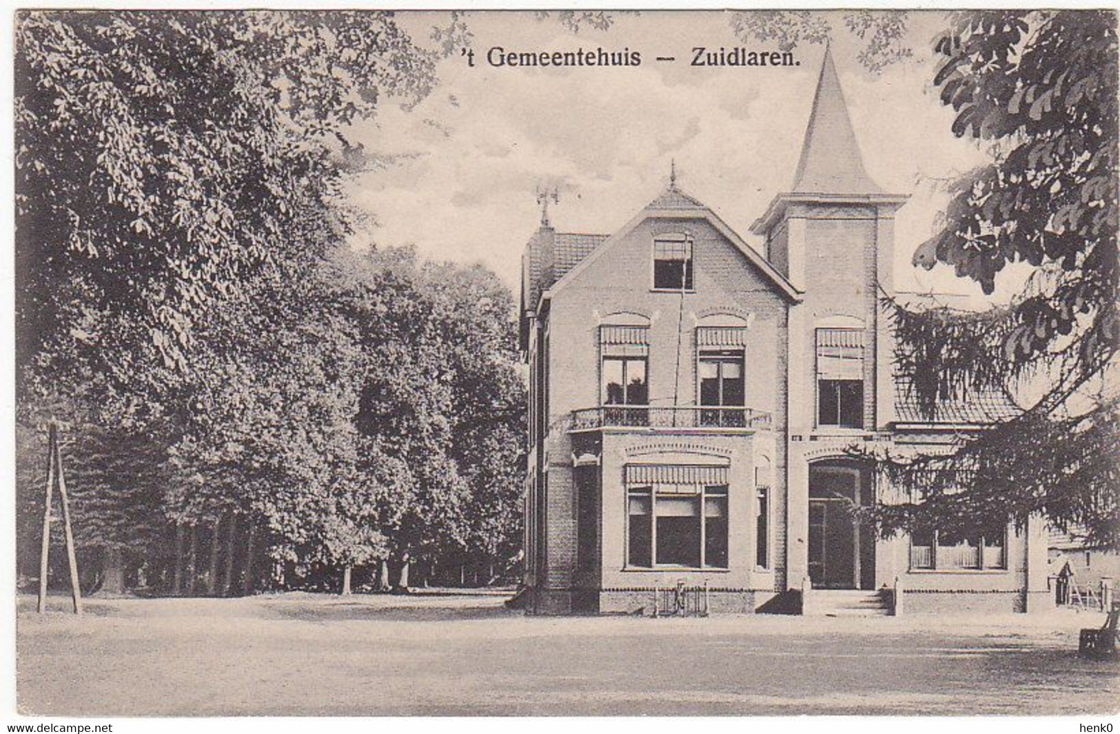 Zuidlaren Gemeentehuis M3903 - Zuidlaren