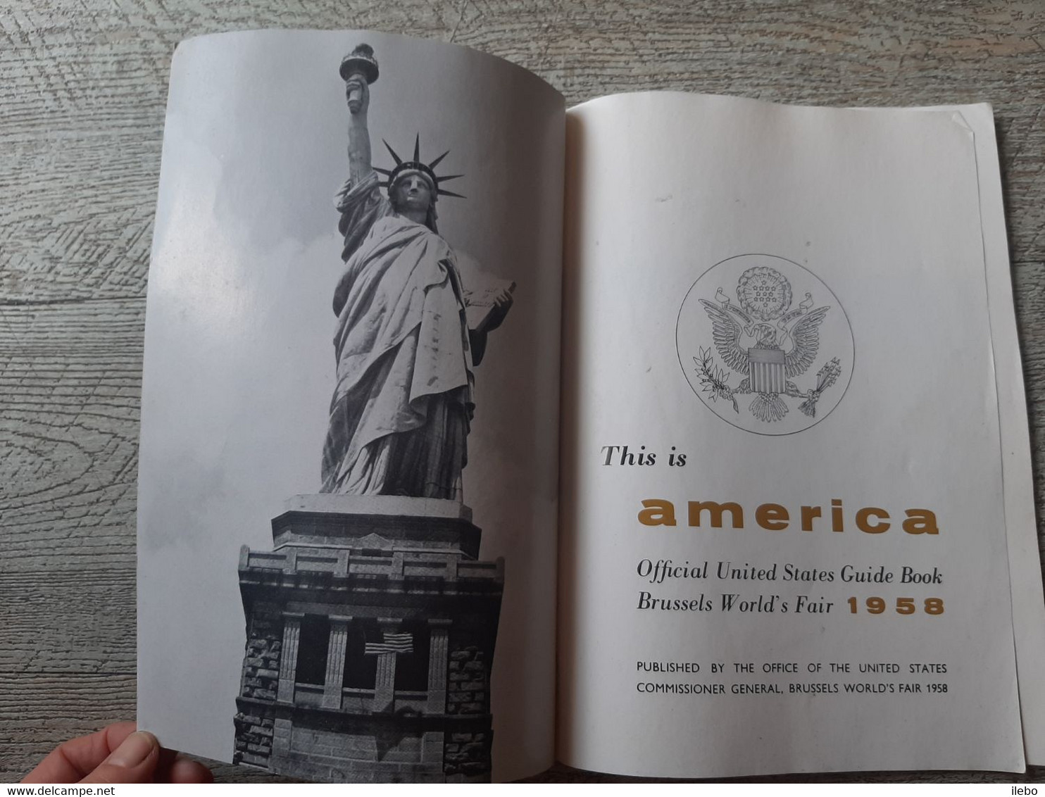 This Is America Officiel United States Guide Book Brussels World'fair 1958 Exposition Bruxelles 1958 - 1950-Hoy