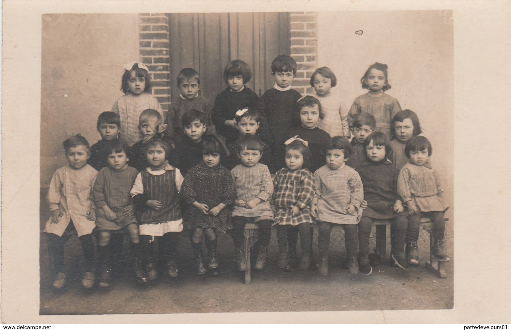 CPA-PHOTO Carte-Photo (81) LAVAUR Groupe D'Ecoliers Photo De Classe (Non Située) Années 30/40 - Lavaur