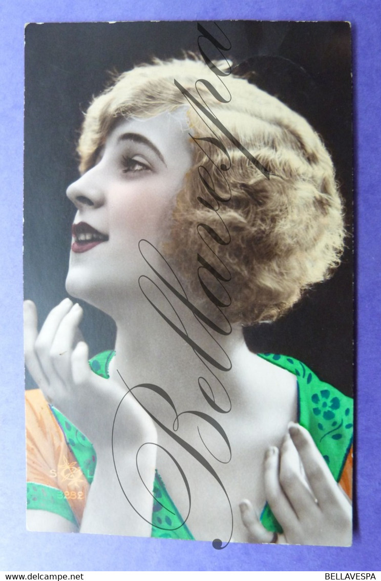 Vrouwen Femme Make-Up- Coifures Kapsel Hoeden Chapeau Studio Photo Produktions Lot X 27 Early 20 E Century Postcards - Fotografie