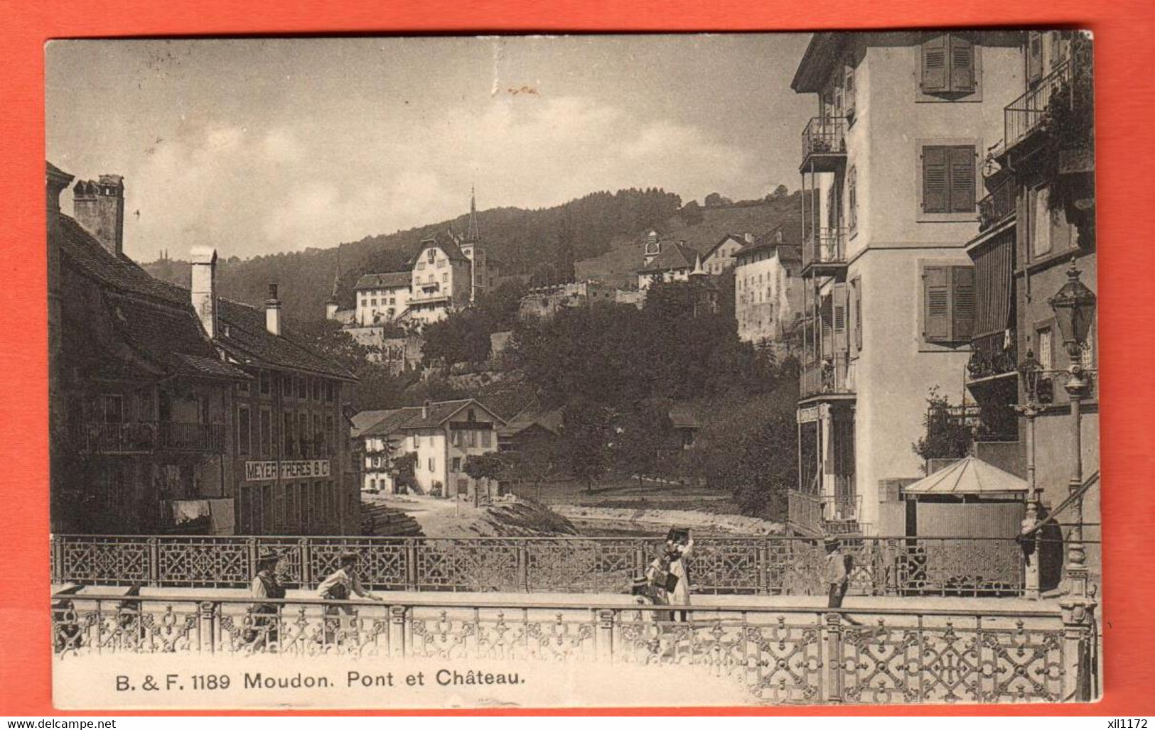 ZRR-13   Moudon Pont Et Château  B&F  1189  TRES ANIME  Circ. 1911 - Moudon