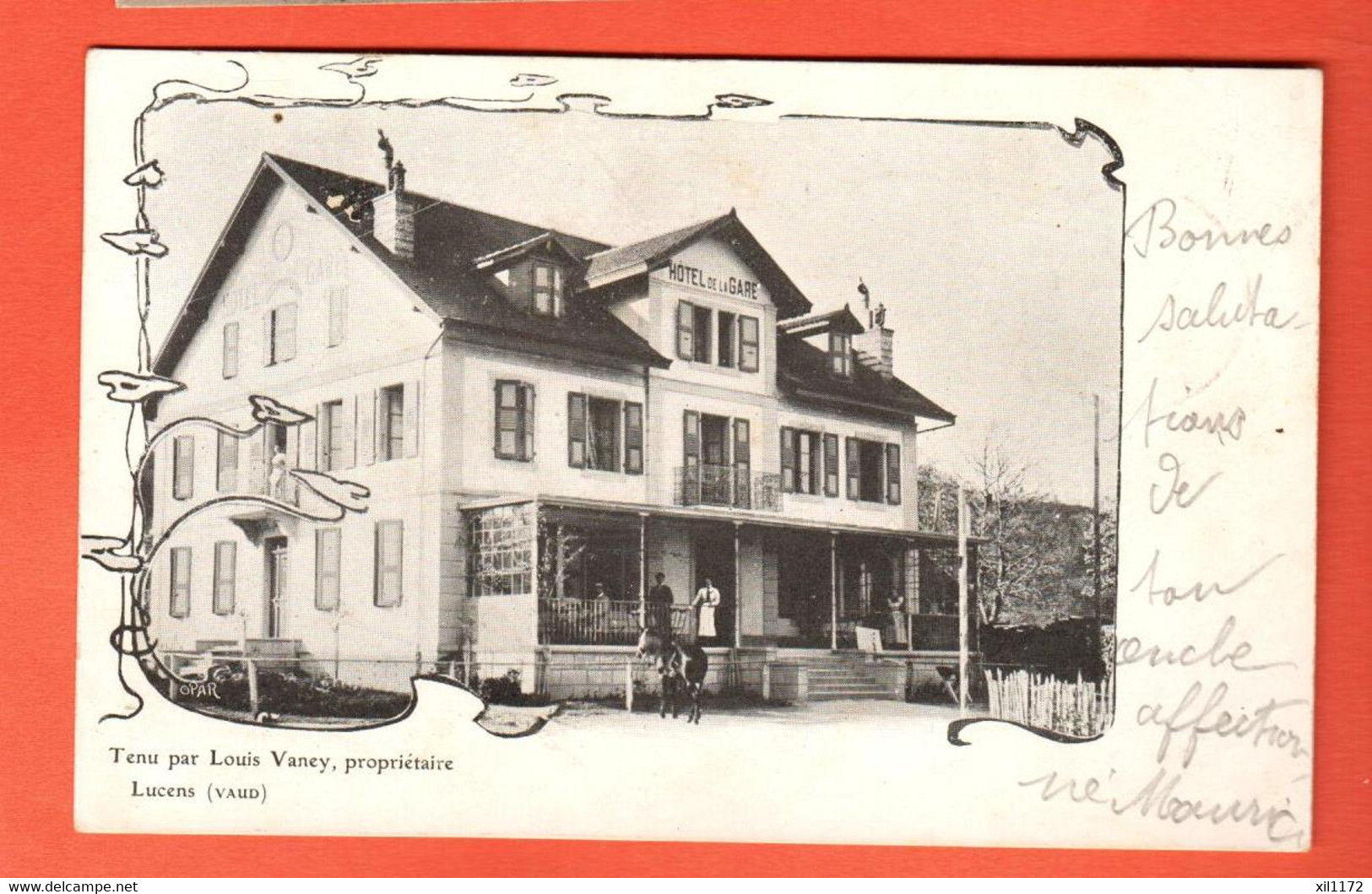 ZRR-26 RARE Lucens  Hotel De La Gare   TRES ANIME  Dos Simple  Circulé 1902 - Lucens