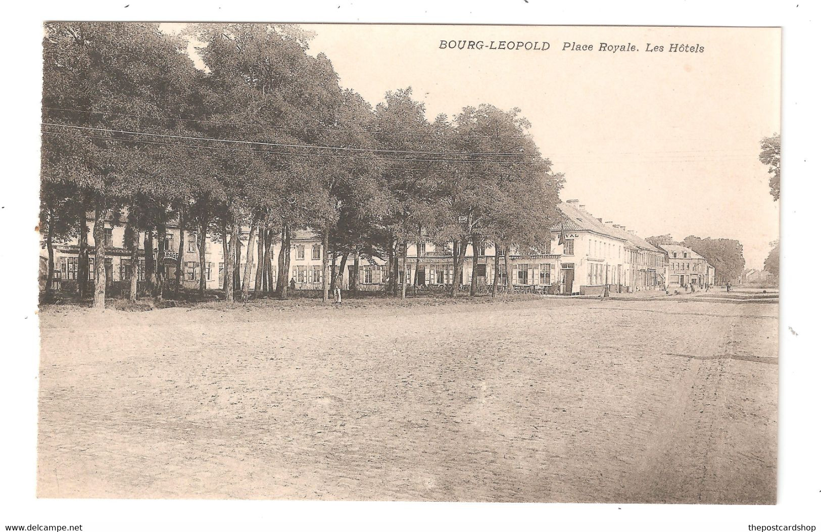 Bourg-Léopold - Place Royale. Les Hôtels. - 1923 Naar Gent - Leopoldsburg (Beverloo Camp) Bourg-Léopold - Place Royale. - Leopoldsburg