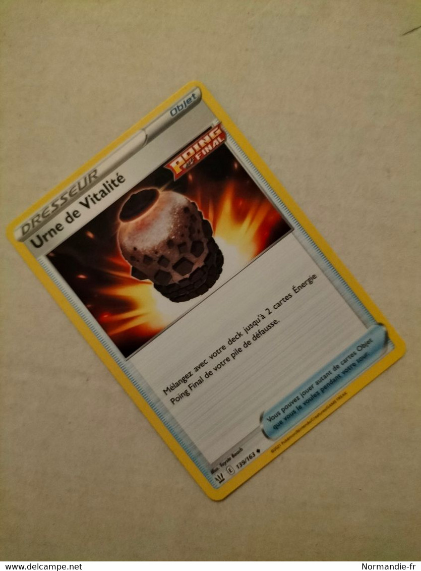 CARTE POKEMON DRESSEUR URNE DE VITALITÉ 139/163 SÉRIE ÉPÉE ET BOUCLIER STYLES DE COMBAT 2021 VF COMME NEUVE - Épée & Bouclier