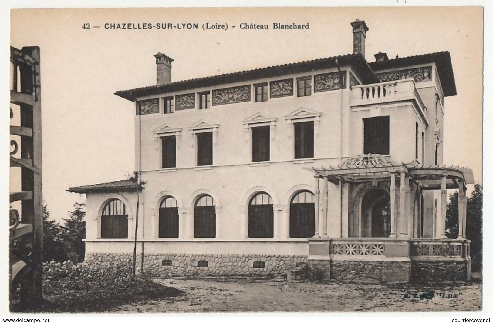 CPA -  CHAZELLES SUR LYON (Loire) - Château Blanchard - Other & Unclassified