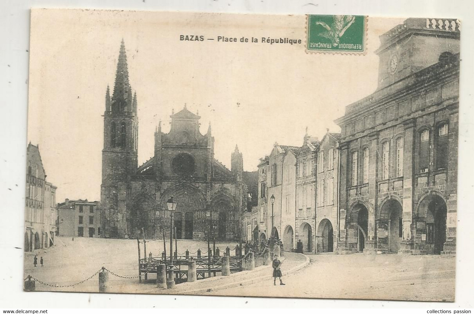 Cp, 33 , BAZAS , Place De La République , Voyagée 1911 - Bazas