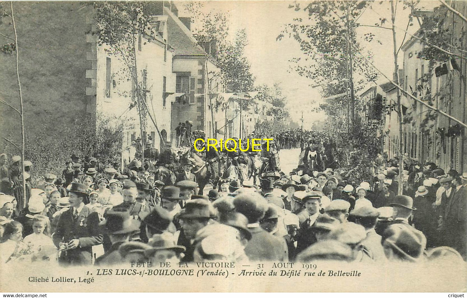 85 Les Lucs Sur Boulogne, Fête De La Victoire, Arrivée Du Défilé Rue De Belleville - Les Lucs Sur Boulogne