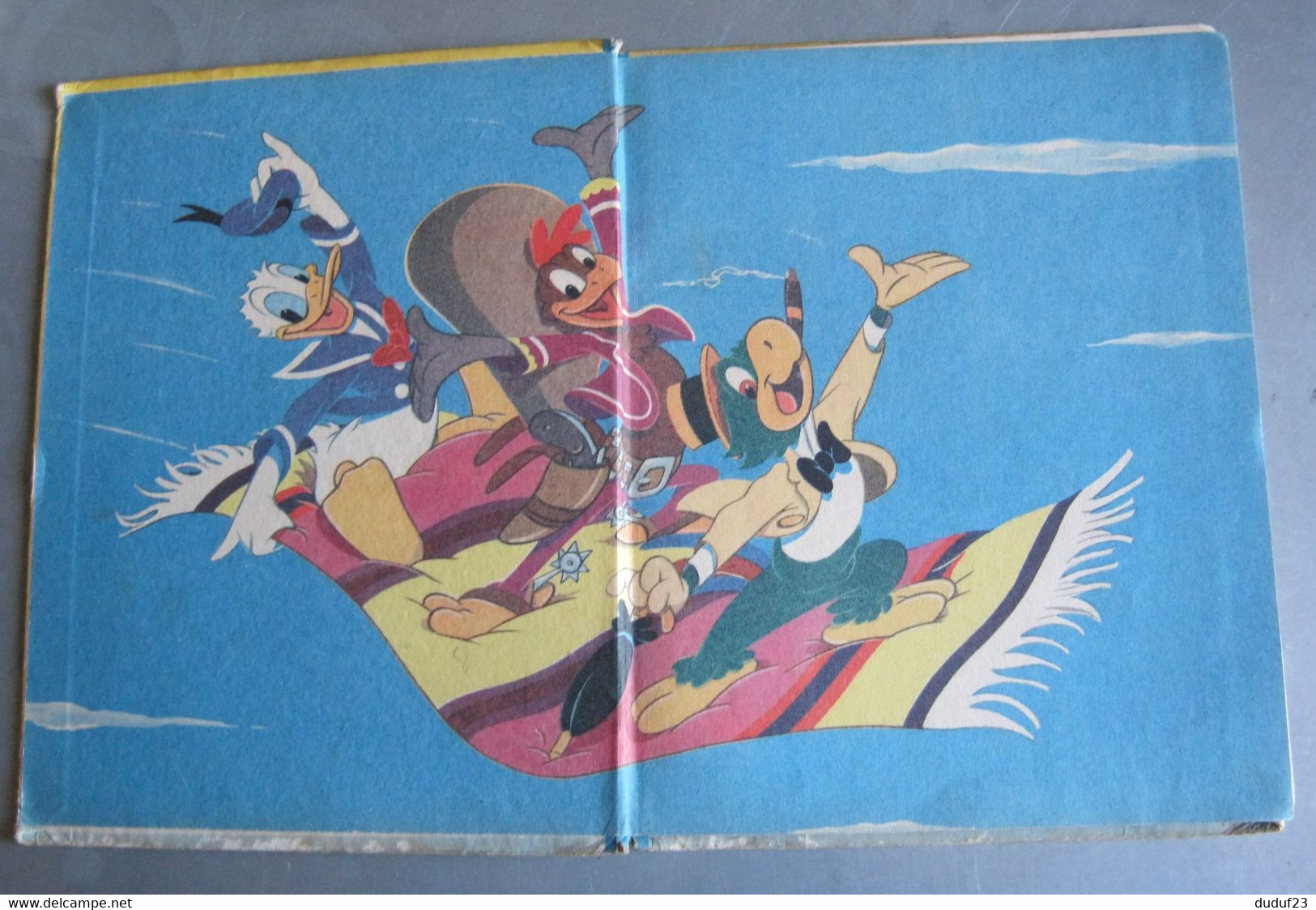 LES TROIS CABALLEROS HACHETTE 1949 ILLUSTRATIONS DE WALT DISNEY - Hachette