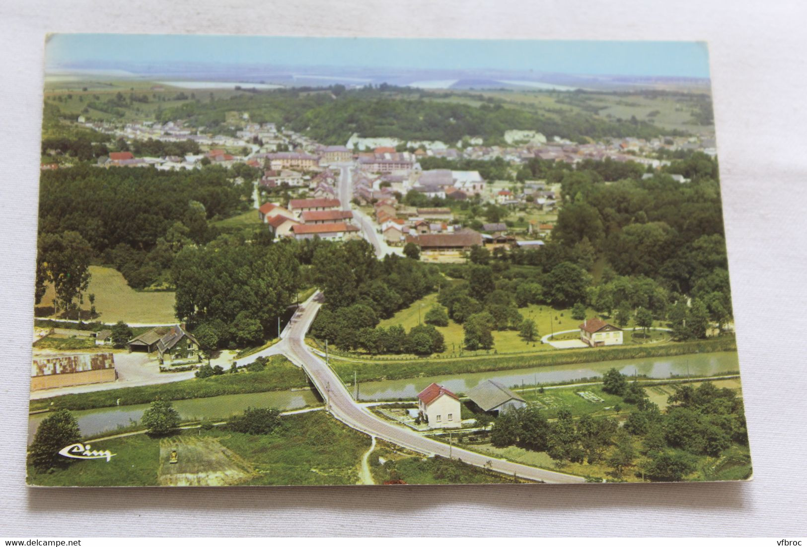 Cpm 1987, Château Porcien, Vue Générale Aérienne, Ardennes 08 - Chateau Porcien