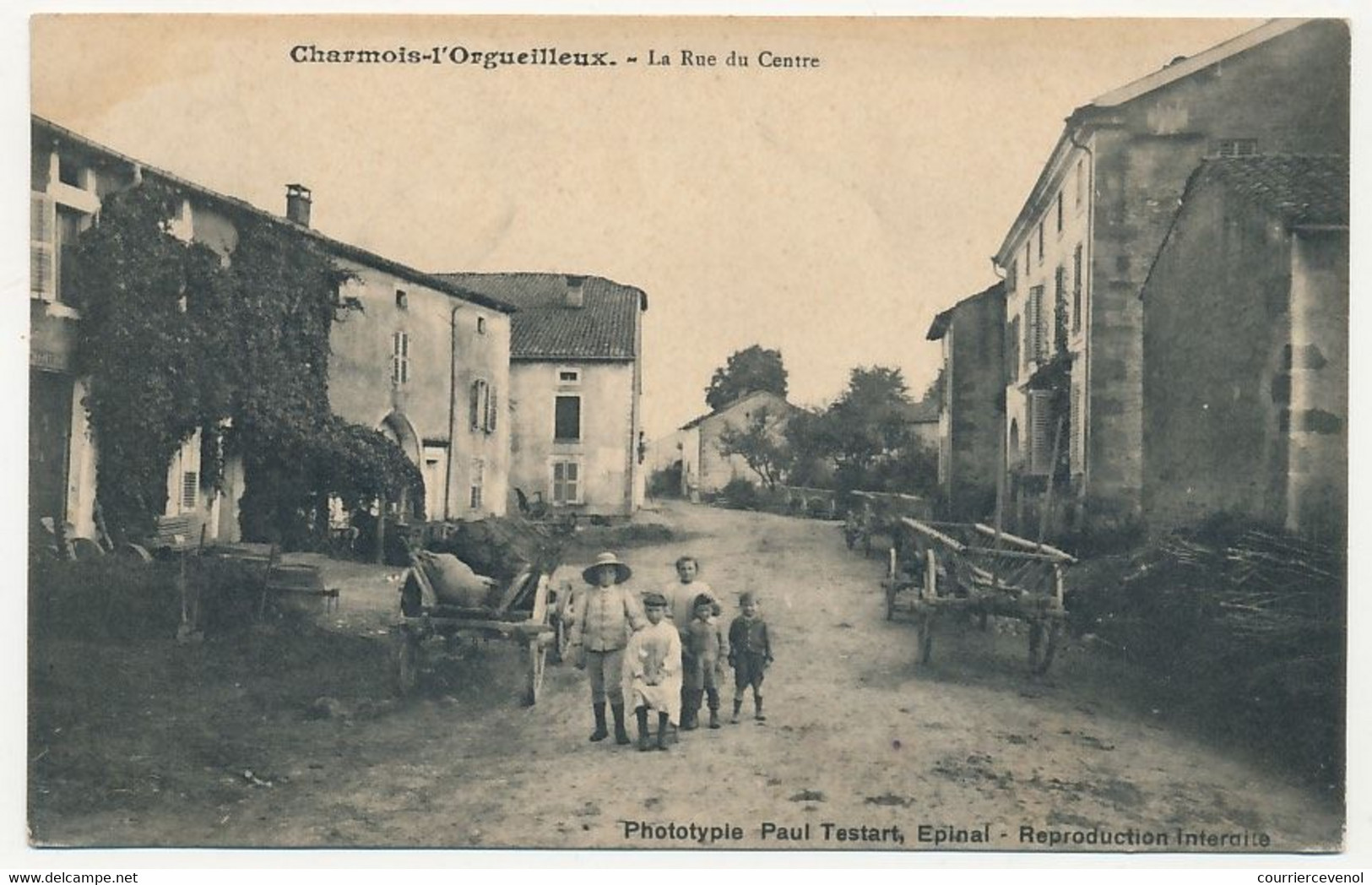 CPA - CHARMOIS-L'ORGUEILLEUX (Vosges) - La Rue Du Centre - Sonstige & Ohne Zuordnung