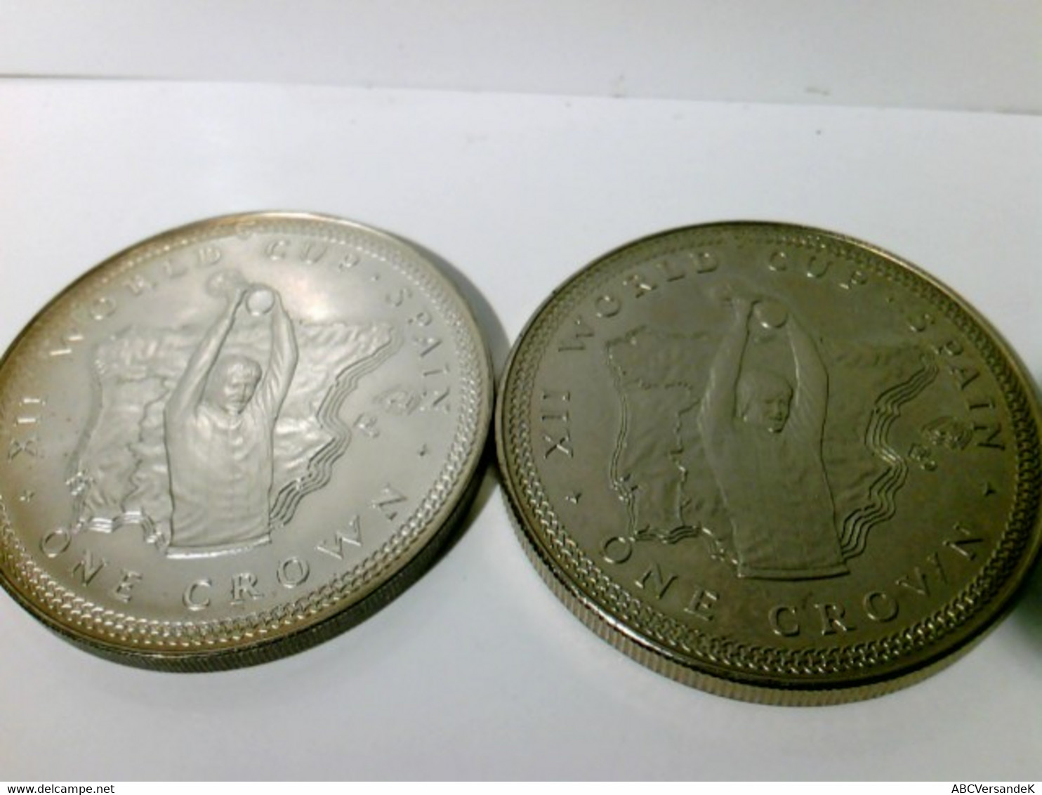 Münzen/ Medaillen, 2 X Münzem Im Blister, 1 X Crown - Kupfer Nickel U. 1 X Crown Silber, 1981, Isle Of Man, Fu - Numismatik