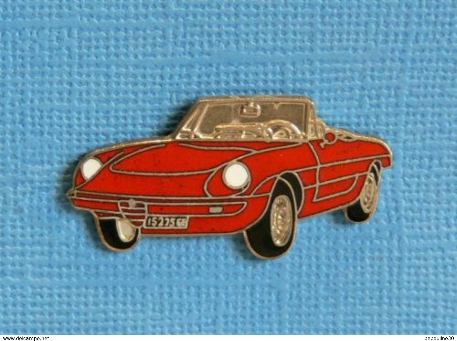 1 PIN'S //  ** CABRIOLET SPORTIF / ALFA-ROMEO SPIDER 2.0i / 1990 - 1993 ** - Alfa Romeo