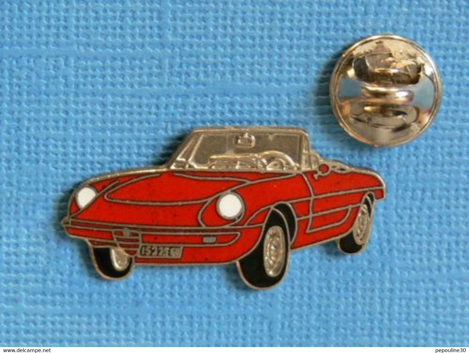 1 PIN'S //  ** CABRIOLET SPORTIF / ALFA-ROMEO SPIDER 2.0i / 1990 - 1993 ** - Alfa Romeo