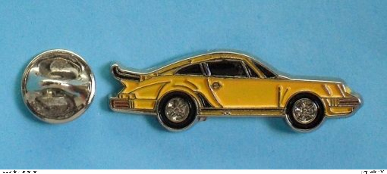 1 PIN'S  //  ** PORSCHE 911 / CARRERA / TURBO ** . (© Qualité Collectors Série Limité) - Porsche