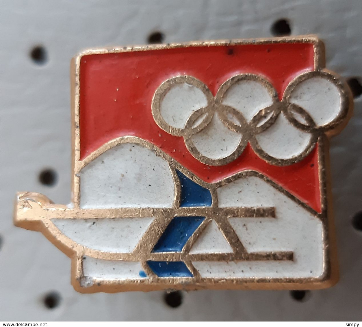 Olympic Games Team SLEDDING  Badge Pin - Jeux Olympiques