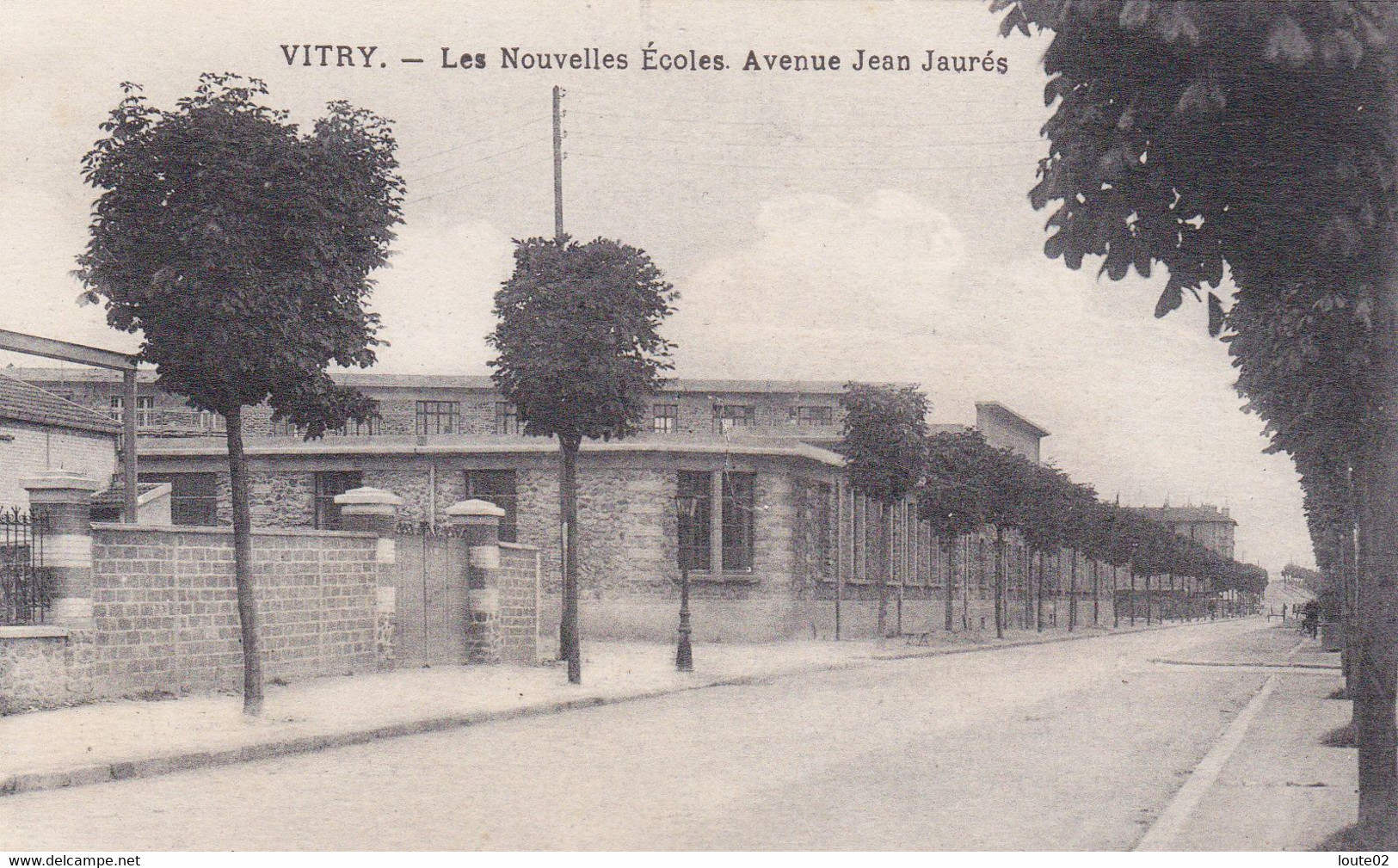 VITRY LES NOUVELLES  ECOLES  AVENUE JEAN JAURES - Vitry Sur Seine