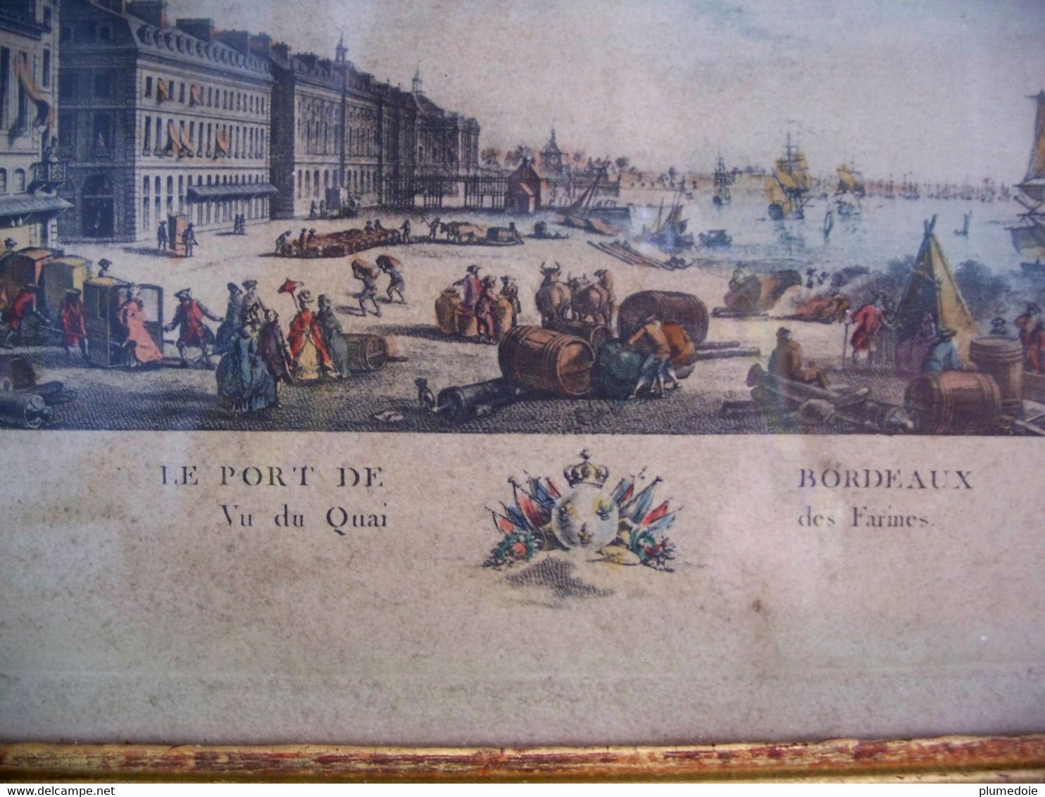 EAU FORTE couleur PORT DE BORDEAUX QUAI DES FARINES .Sous verre cadre bois doré , gravure par Y. Le Gouaz . FIN XVIII °