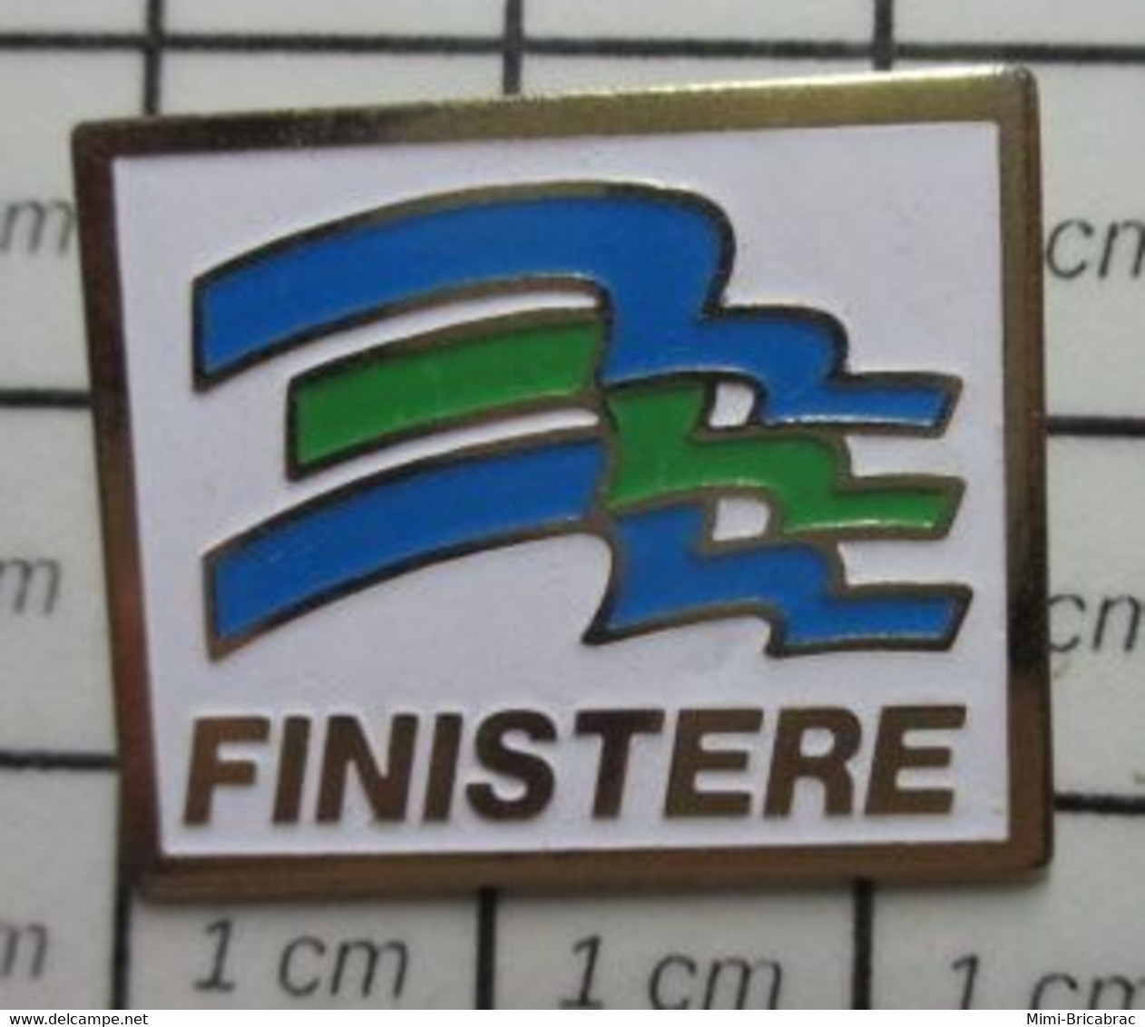 512F Pin's Pins / Beau Et Rare / THEME : ADMINISTRATIONS / DEPARTEMENT DU FINISTERE Par FRAISSE - Administrations