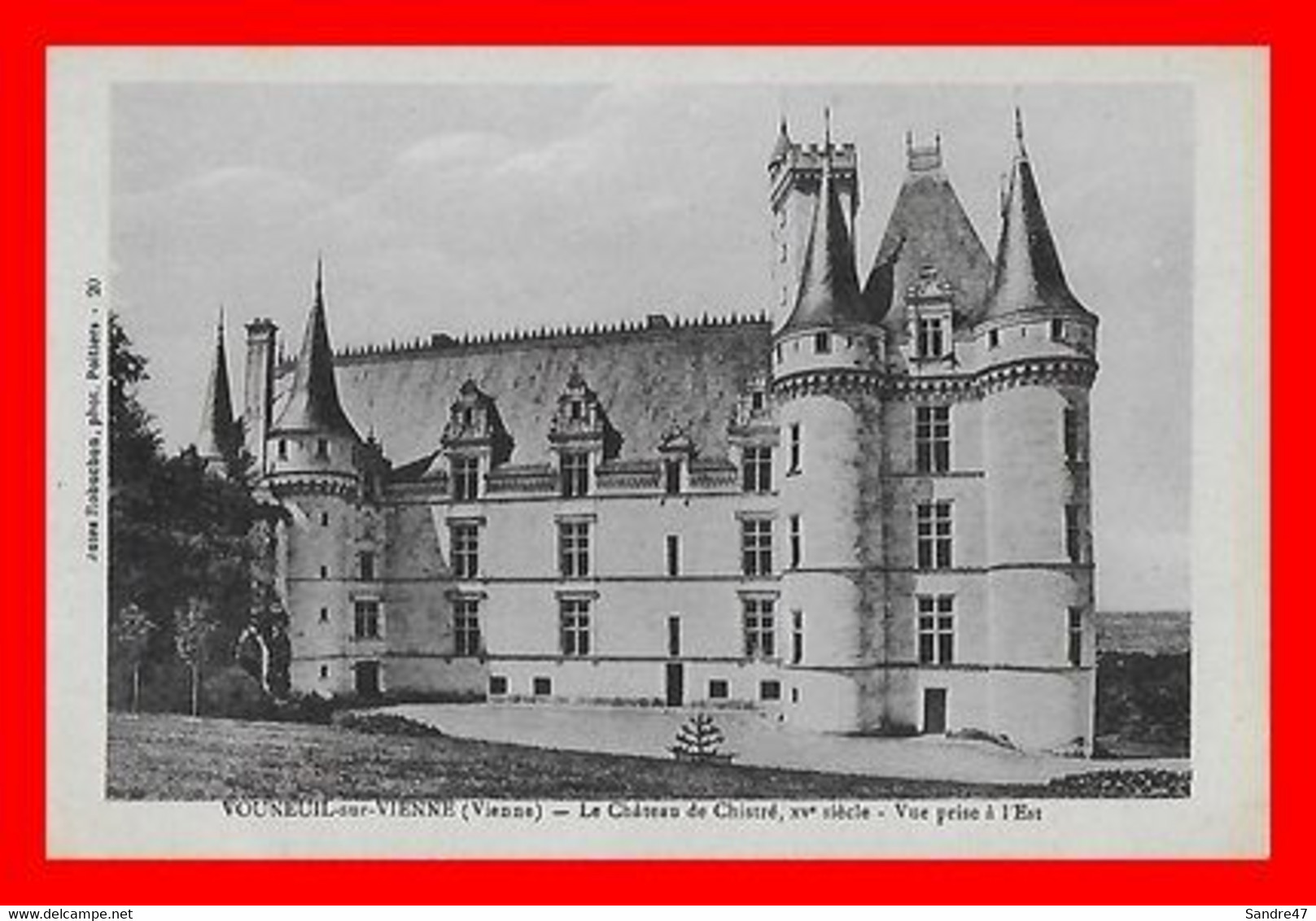 2 CPA (86) VOUEUIL-sur-VIENNE.  Château Du Fou / Château De Chistré.*3210 - Vouneuil Sur Vienne
