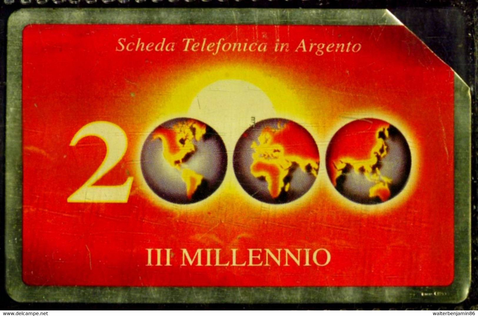 SCHEDA TELEFONICA IN ARGENTO ANNO 2000 IL MILLENIO CON CERTIFICATO - ANGOLO ASPORTATO - Special Uses