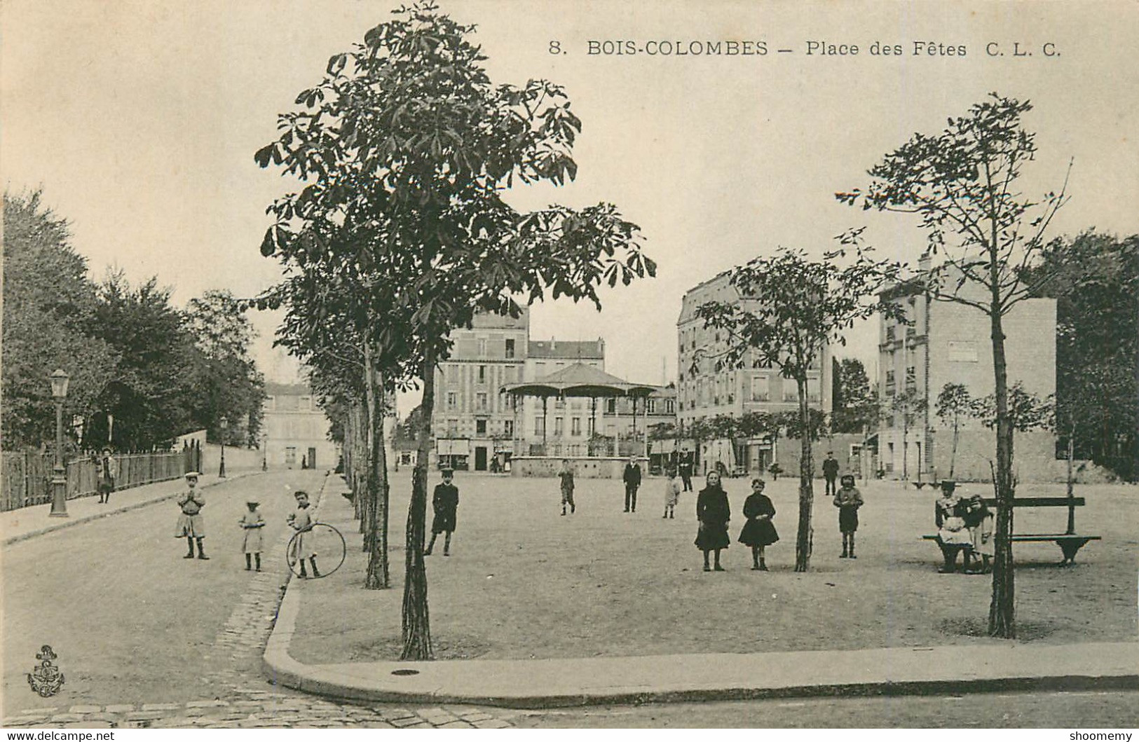 CPA Bois Colombes-Place Des Fêtes-8       L1740 - Colombes