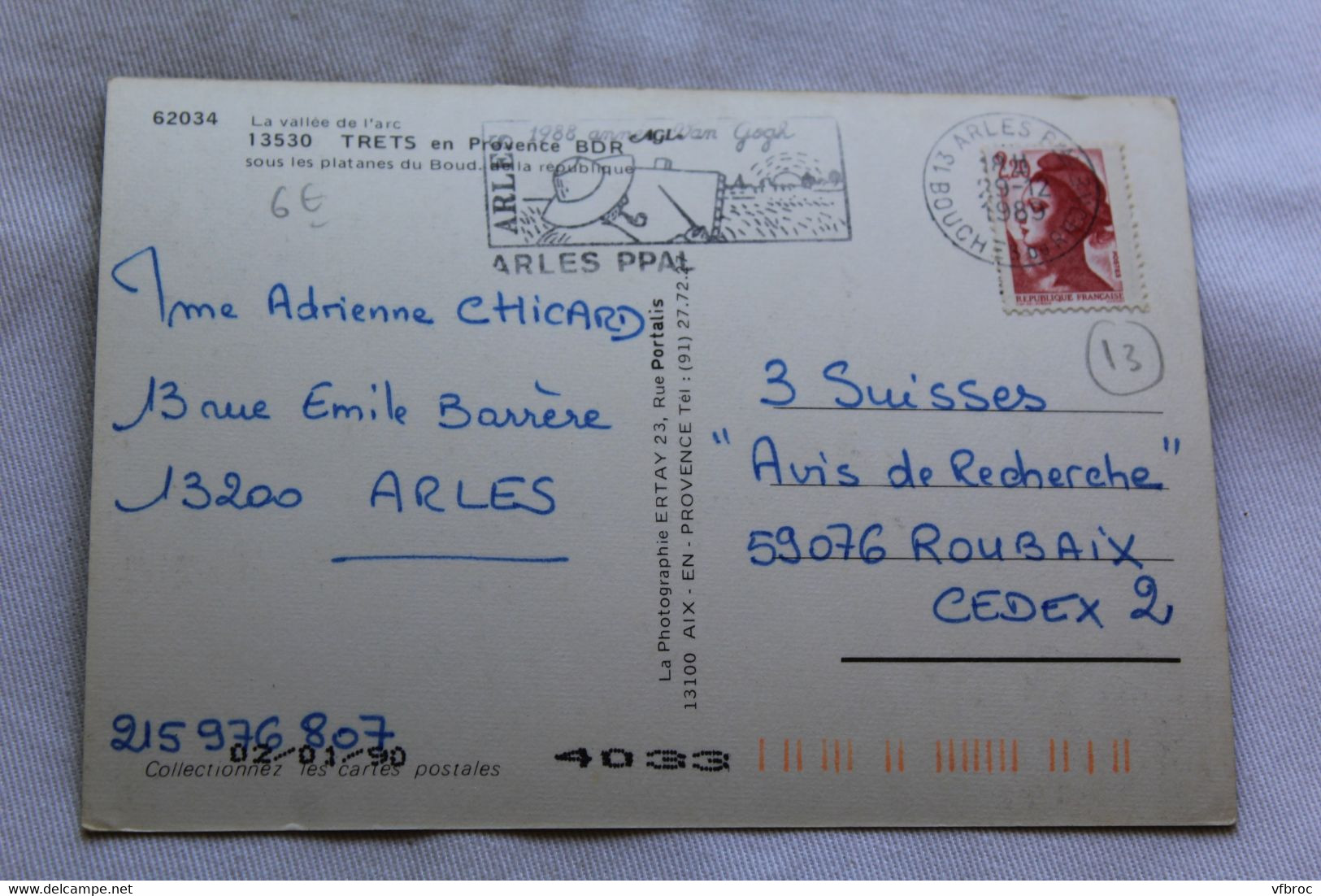 Cpm 1989, Trets, Sous Les Platanes Du Boulevard De La République, Bouches Du Rhône 13 - Trets