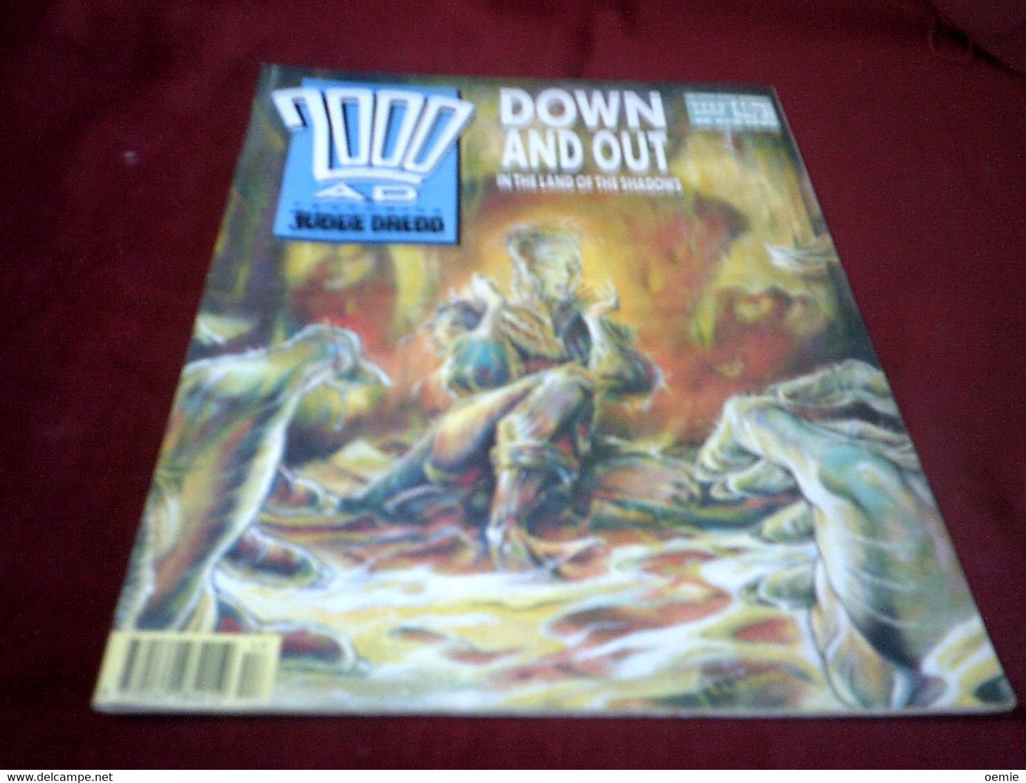 2000 AD   / JUDGE DREDD  DOWN AND OUT   28 APR 1990 - Other Publishers