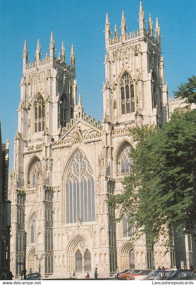 Postcard  York Minster  North Yorkshire My Ref B25551 - York