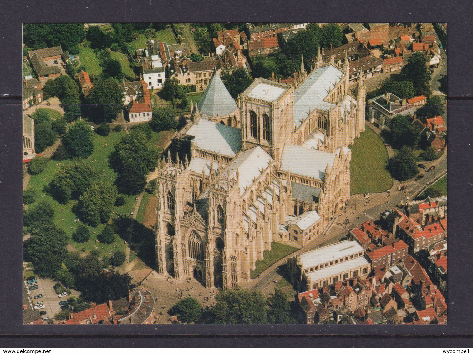 ENGLAND - York Minster Unused Postcard As Scans - York