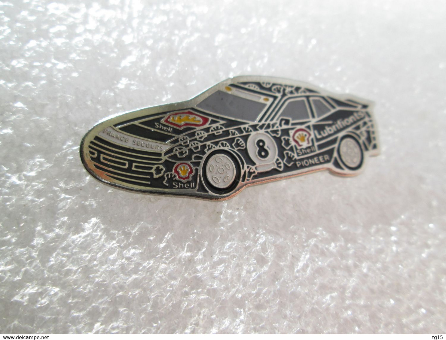 RARE PIN'S    PORSCHE 944  SHELL   FRANCE SECOURS  (version Sans Epoxy) - Porsche