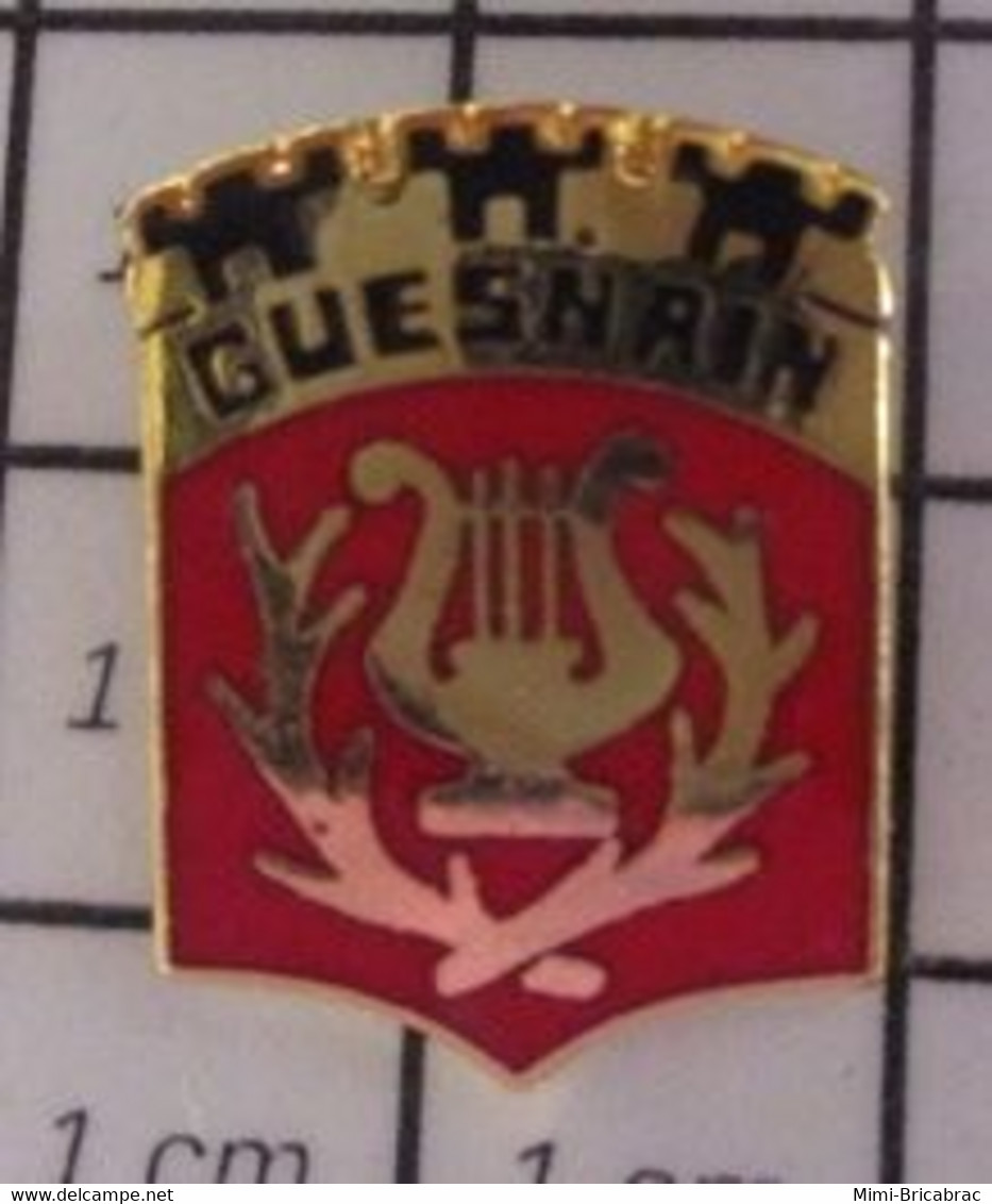 512g2 Pin's Pins / Beau Et Rare / THEME MUSIQUE / HOARMONIE FANFARE GUESNAIN Nord En Région Hauts-de-Fra - Administrations