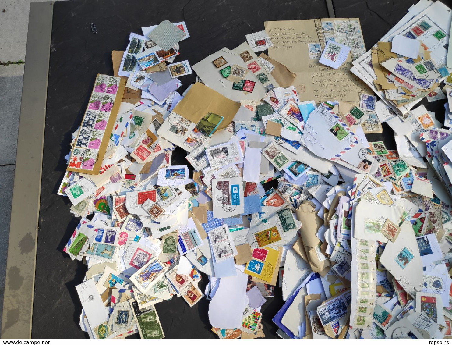 Timbre Monde Lot 1,85kg Fragment Dont Europe Obl Tbe - Lots & Kiloware (mixtures) - Min. 1000 Stamps