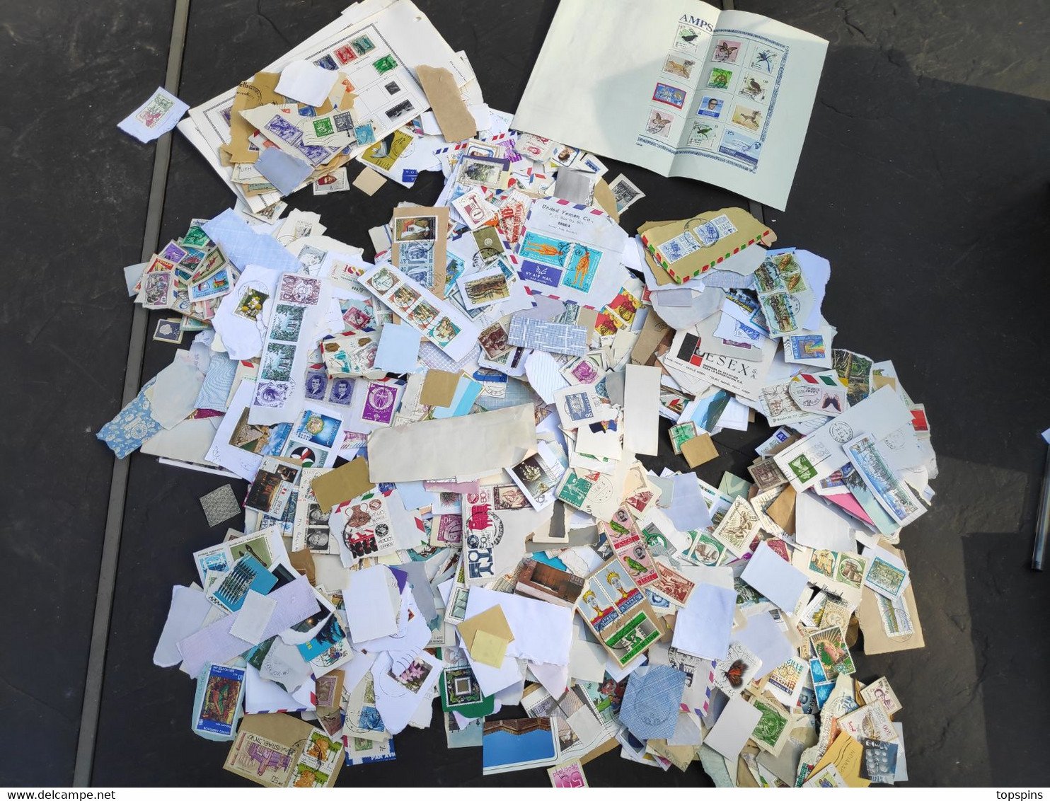 Timbre Monde Lot 1,85kg Fragment Dont Europe Obl Tbe - Lots & Kiloware (mixtures) - Min. 1000 Stamps