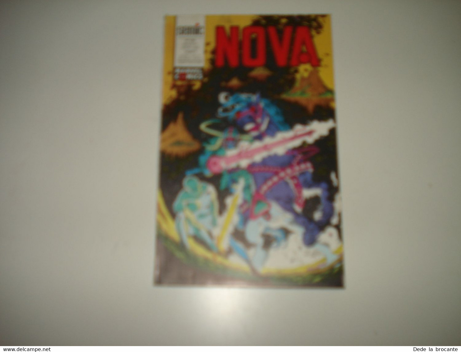 C22 / Marvel Comics  NOVA  N° 182  SEMIC éditions - Mars   1993  - Comme Neuf - Nova