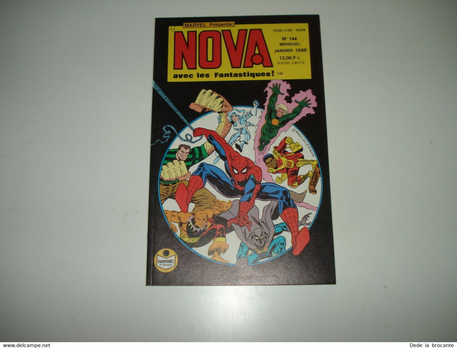 C22 / Marvel Présente  NOVA  N° 144  SEMIC éditions - Janvier  1990 - Comme Neuf - Nova