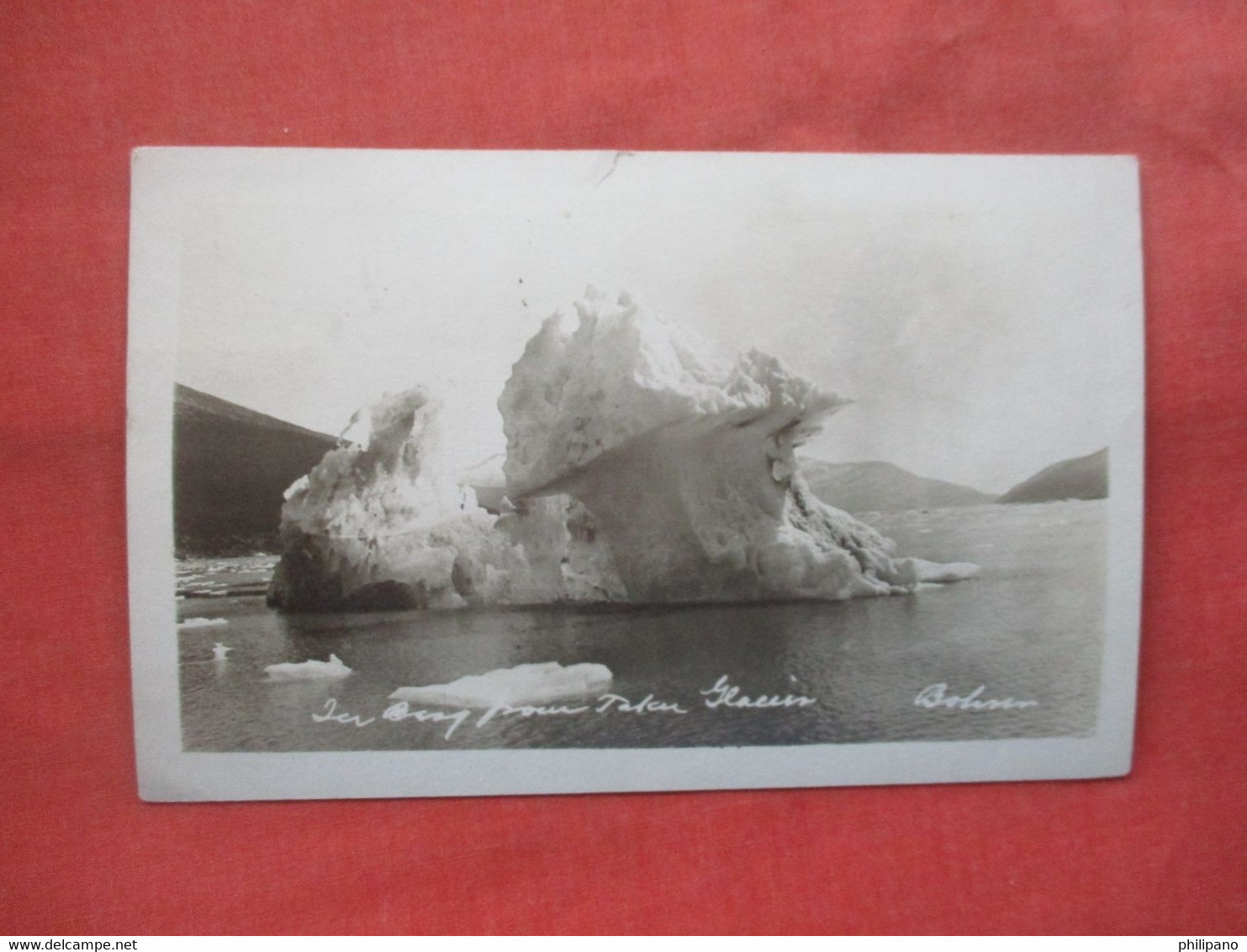 RPPC.   Ice Berg.   Alaska   Ref 5733 - Juneau