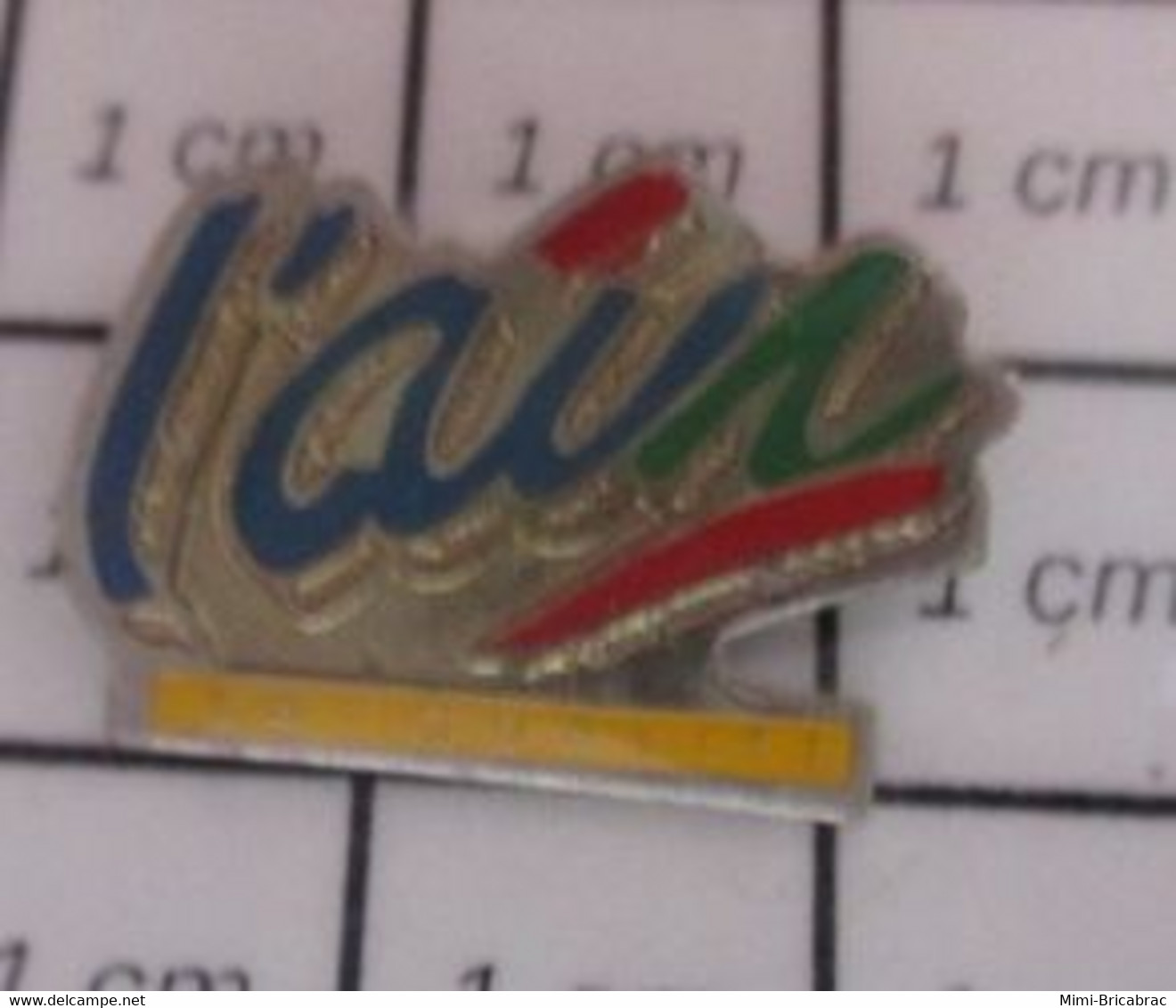 911d Pin's Pins / Beau Et Rare / THEME : ADMINISTRATIONS / DEPARTEMENT 01 L'AIN - Administrations