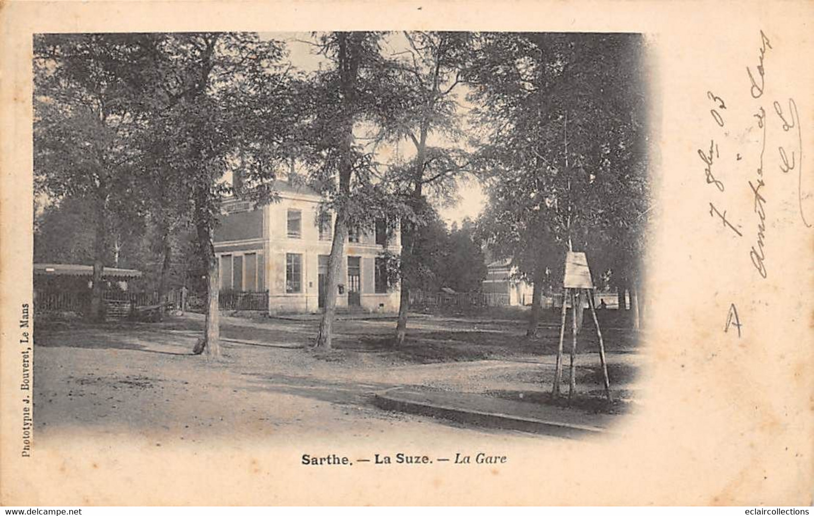 La Suze Sur Sarthe        72        Extérieur De La Gare          (voir Scan) - La Suze Sur Sarthe