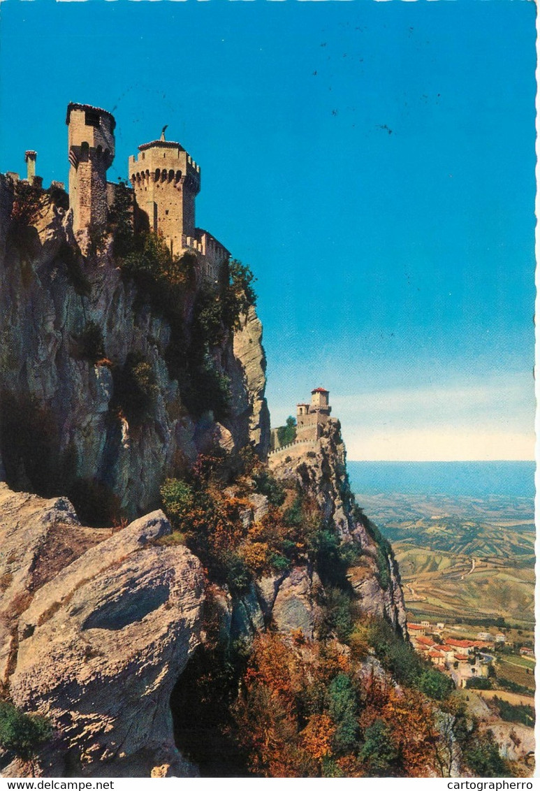 Lot 3 Extra Size Postcards SAN MARINO Atypical 13 X 19 Cm Multi Nice Franking Stamps Local Motifs Sports & Fauna Topical - Usados